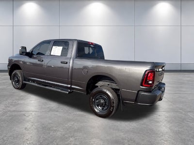 2025 RAM 2500 Tradesman Crew Cab 4x4 6'4' Box