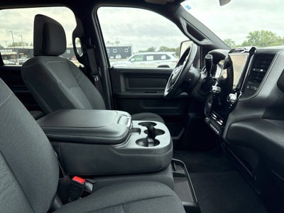 2025 RAM 2500 Tradesman Crew Cab 4x4 6'4' Box