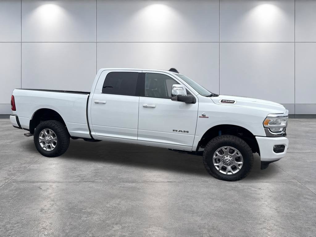 2023 RAM 2500 Laramie Crew Cab 4x4 6'4' Box