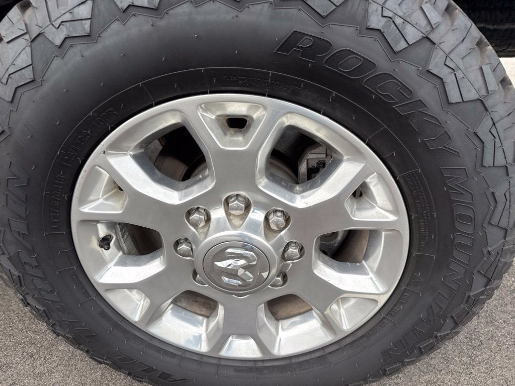 2023 RAM 2500 Laramie Crew Cab 4x4 6'4' Box
