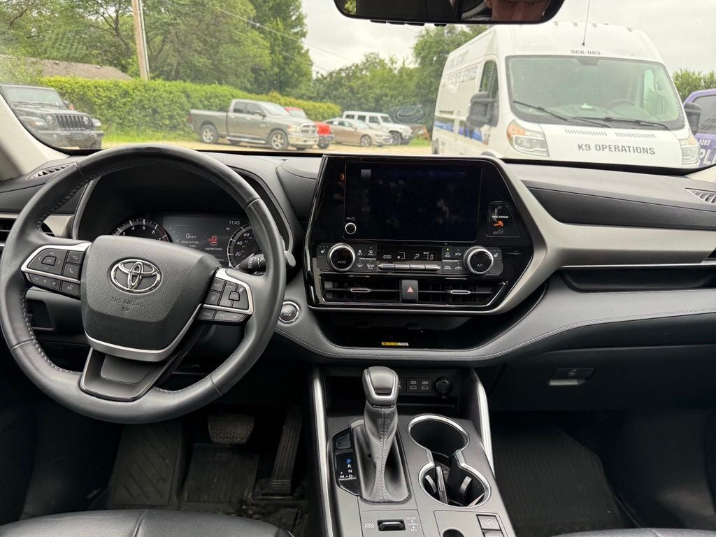 2023 Toyota Highlander XLE