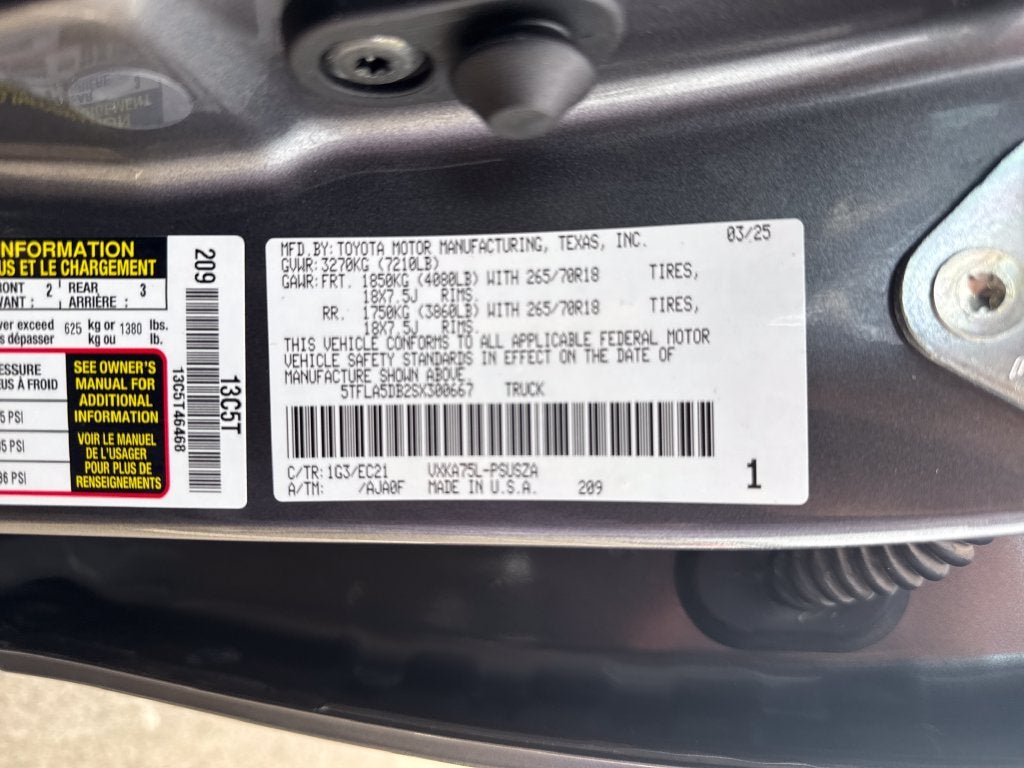 2025 Toyota Tundra 4WD SR5