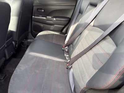 2025 Mitsubishi Outlander Sport 2.0 ES AWC