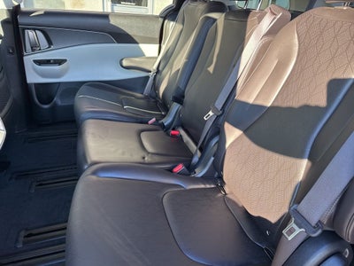 2024 Kia Carnival MPV LX Seat Package