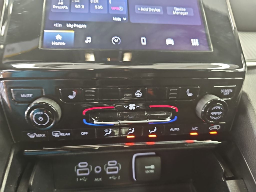 2024 Jeep Grand Cherokee Altitude