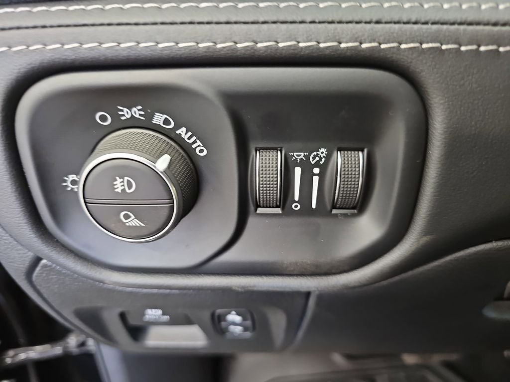 2024 RAM 1500 Limited