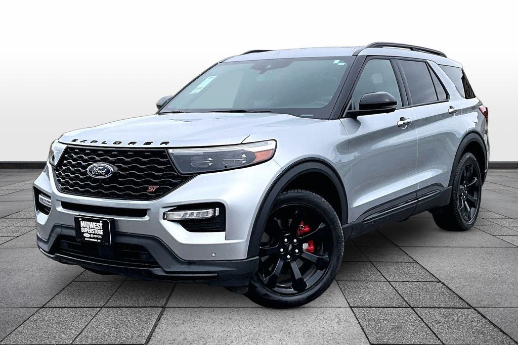 2023 Ford Explorer ST 4WD's photo