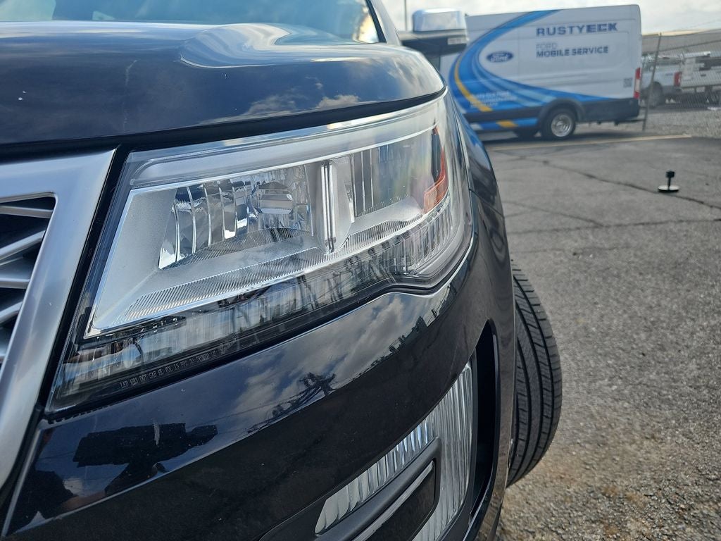 2017 Ford Explorer Platinum