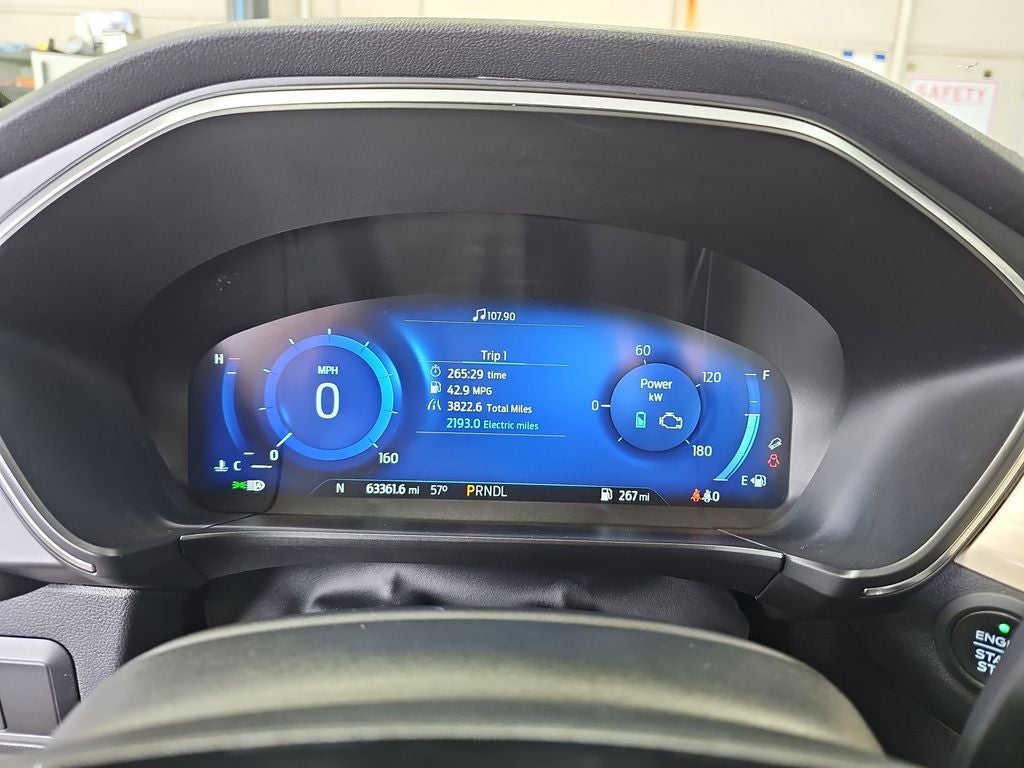 2021 Ford Escape Hybrid Titanium
