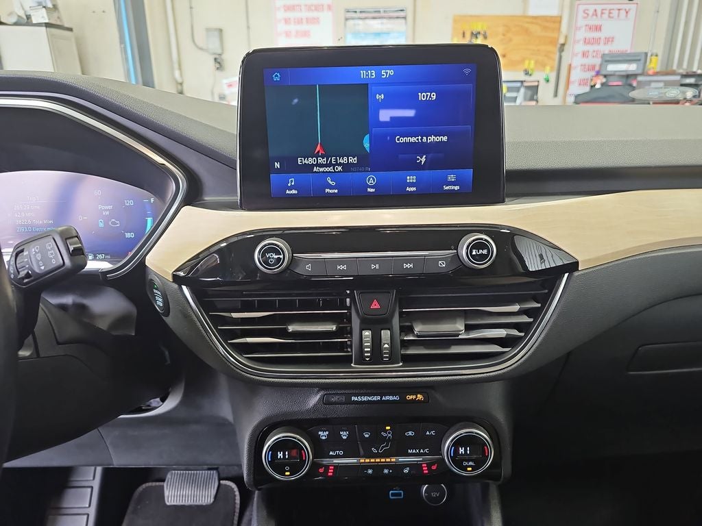 2021 Ford Escape Hybrid Titanium