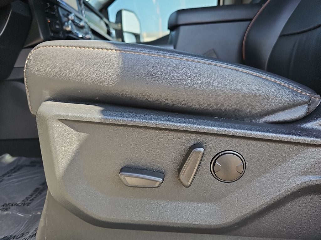 2025 Ford F-250SD Lariat