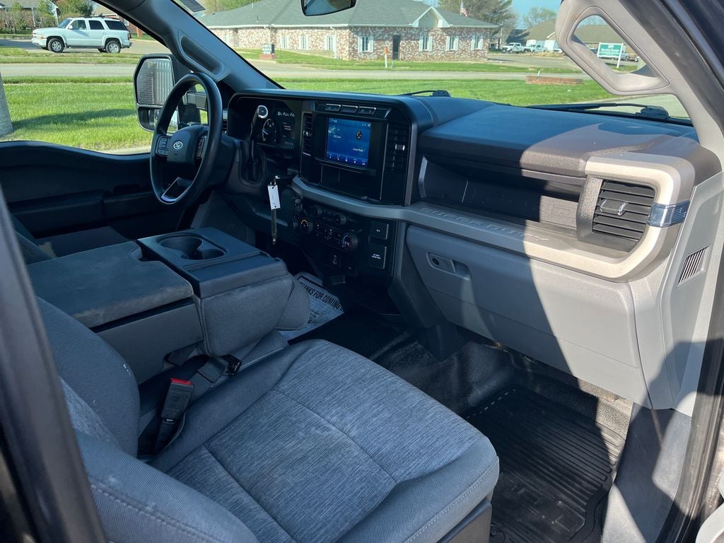 2023 Ford F-350SD XL