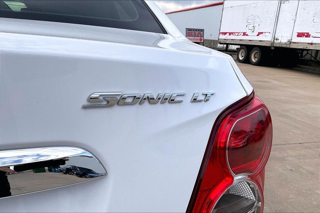 2012 Chevrolet Sonic 2LT