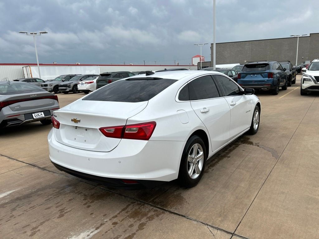 2022 Chevrolet Malibu LS 1FL