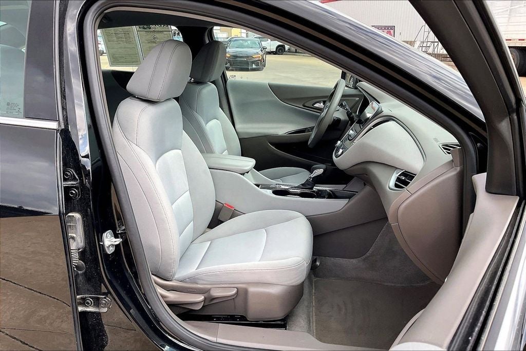 2025 Chevrolet Malibu LT 1LT