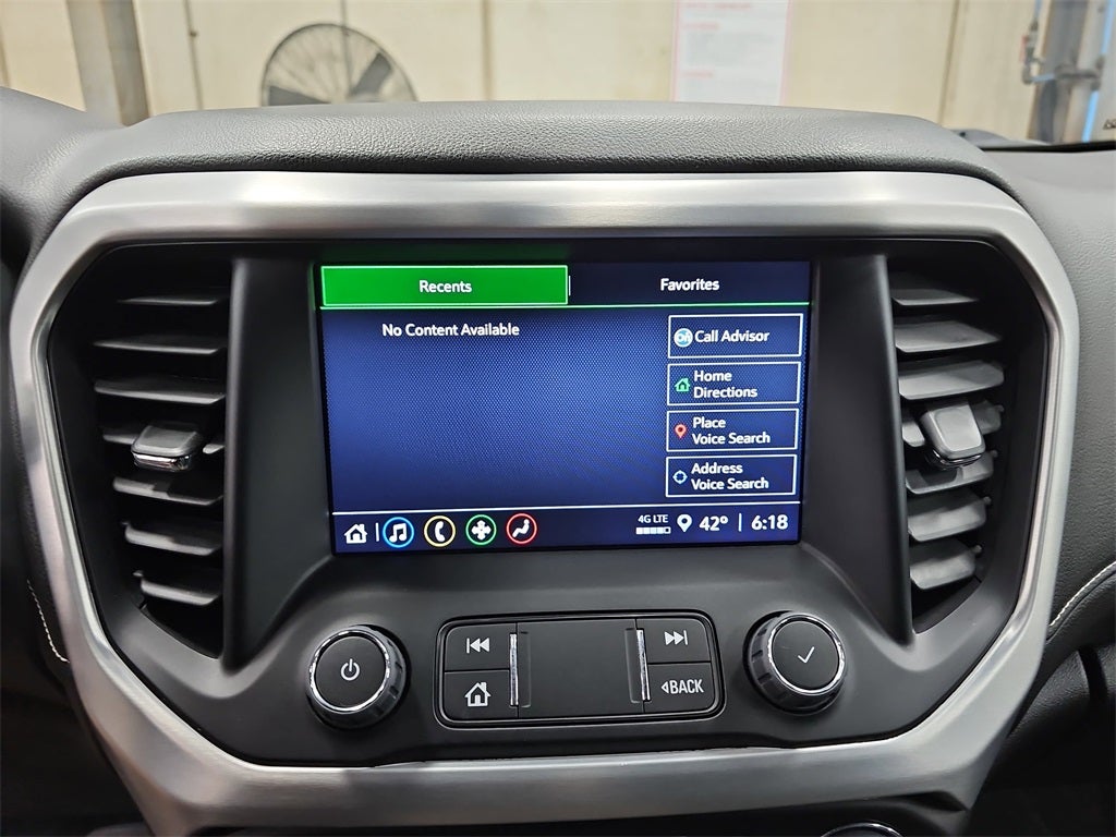 2023 GMC Acadia SLE