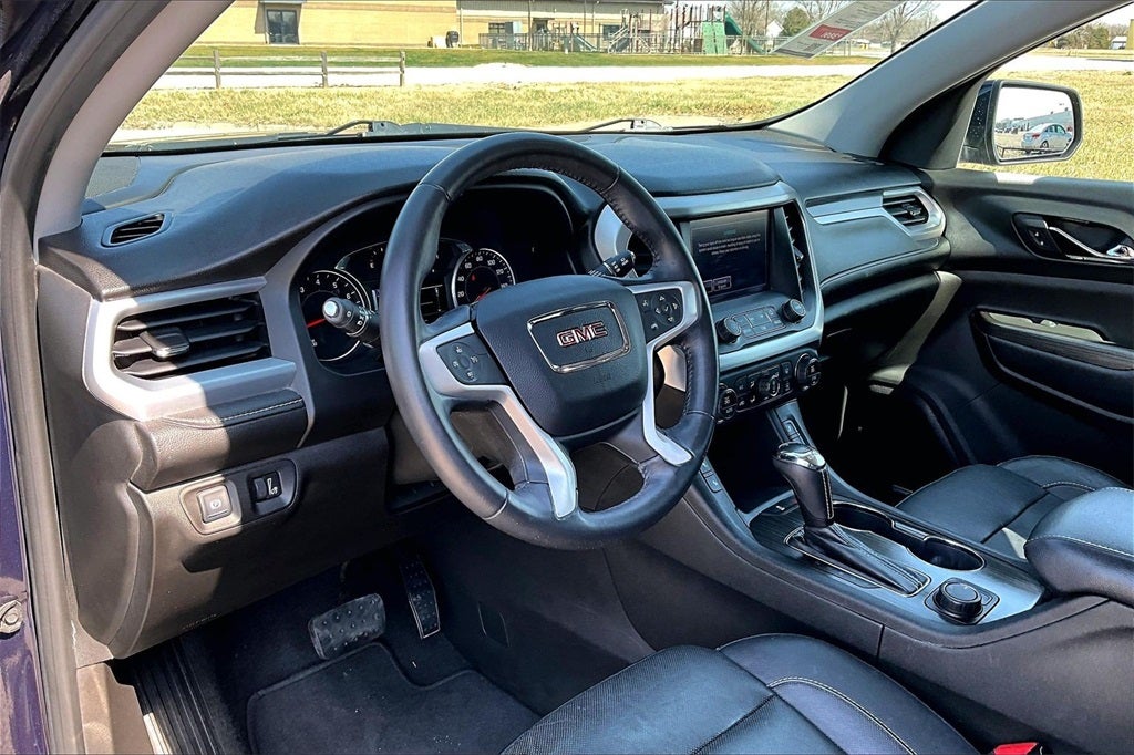 2017 GMC Acadia SLT-1