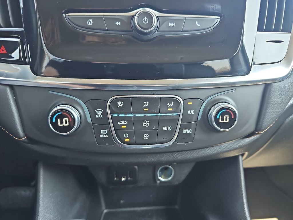 2021 Chevrolet Traverse LS