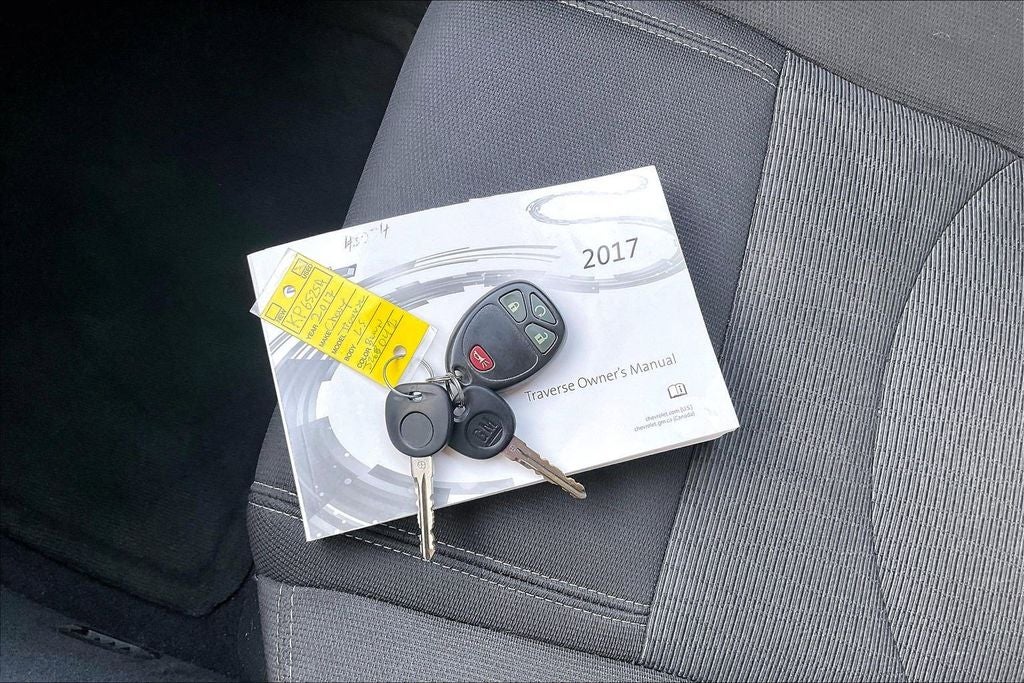 2017 Chevrolet Traverse LT 1LT