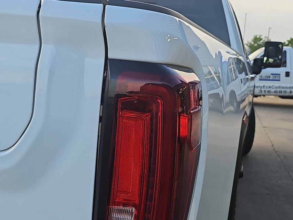 2023 GMC Sierra 3500HD Denali