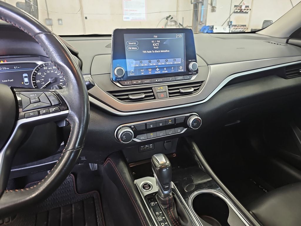 2023 Nissan Altima 2.5 SR