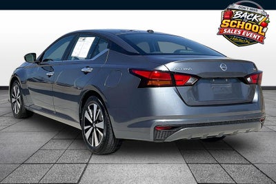 2021 Nissan Altima 2.5 SV