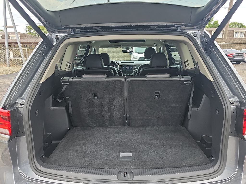 2022 Volkswagen Atlas 3.6L V6 SEL R-Line
