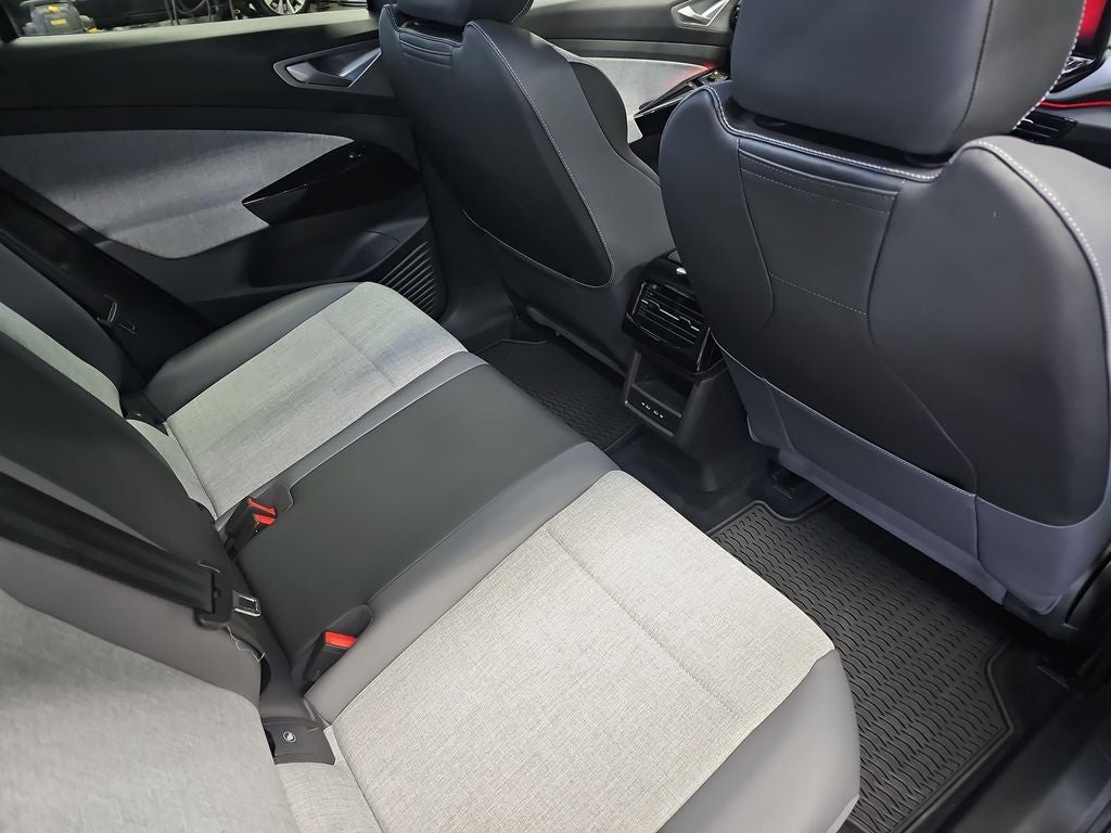 2025 Volkswagen ID.4 Limited
