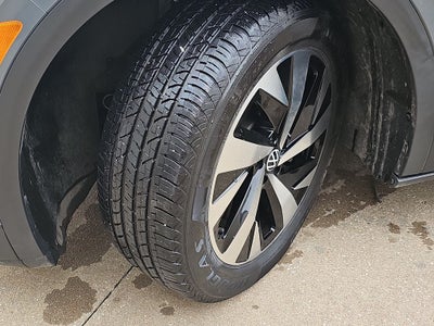 2025 Volkswagen ID.4 Limited