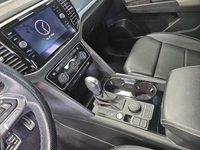 2022 Volkswagen Atlas Cross Sport 3.6L V6 SEL R-Line