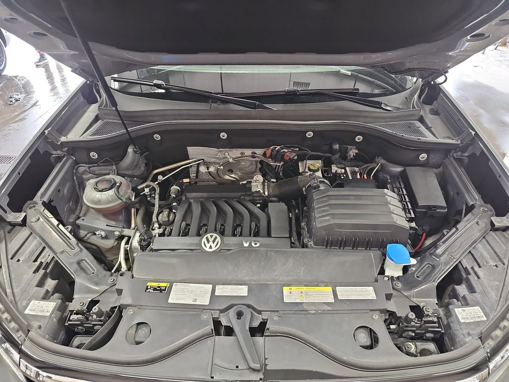 2022 Volkswagen Atlas Cross Sport 3.6L V6 SEL R-Line