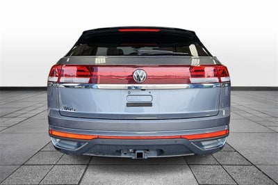2024 Volkswagen Atlas Cross Sport 2.0T SE w/Technology