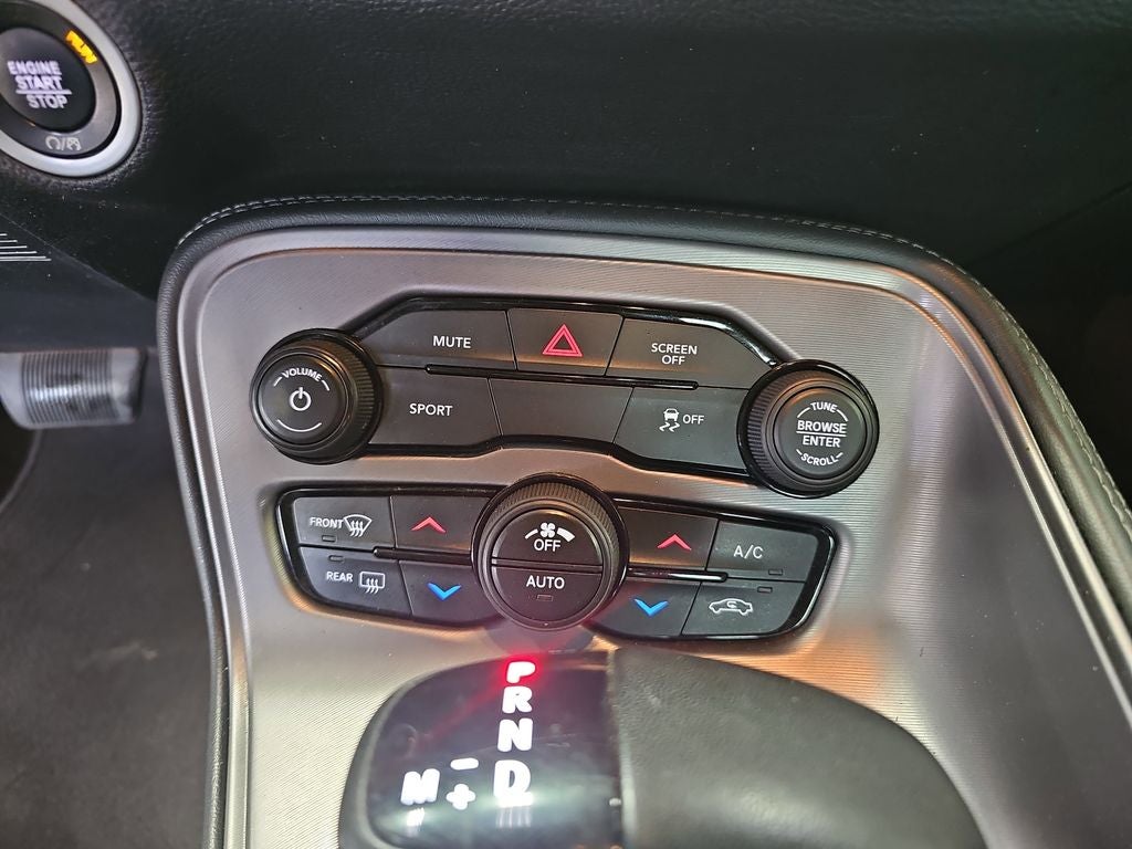 2023 Dodge Challenger SXT
