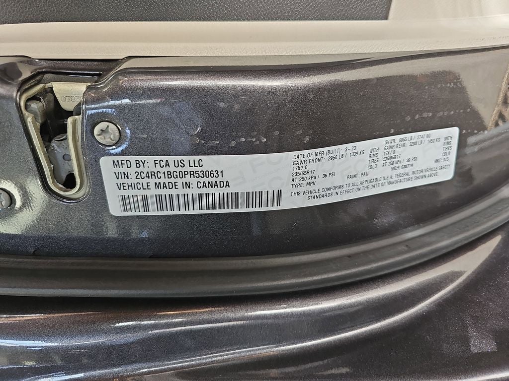 2023 Chrysler Pacifica Touring L