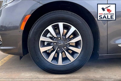 2023 Chrysler Pacifica Hybrid Limited