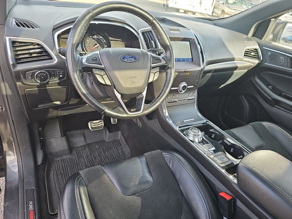 2020 Ford Edge ST