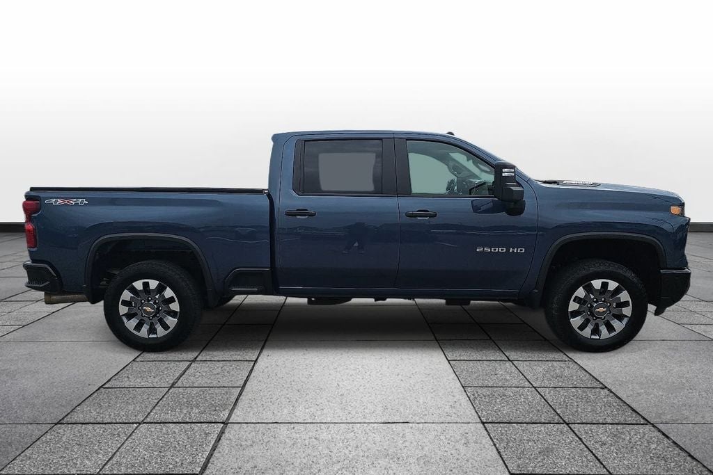 2025 Chevrolet Silverado 2500HD Custom