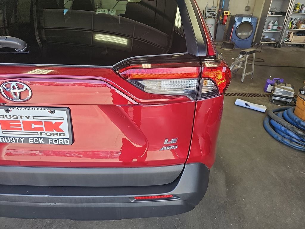 2024 Toyota RAV4 LE