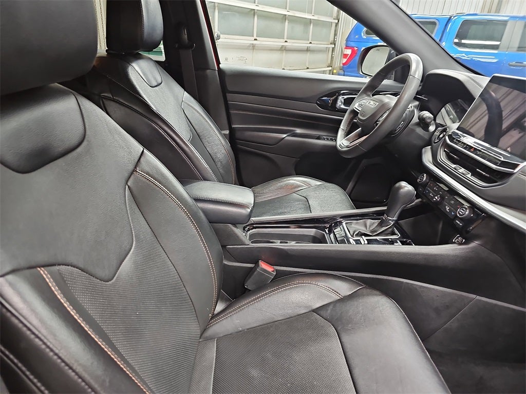 2023 Jeep Compass (Red) Edition