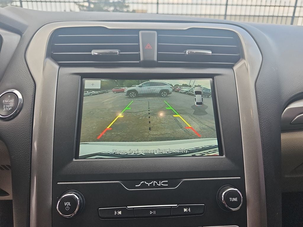 2020 Ford Fusion SE