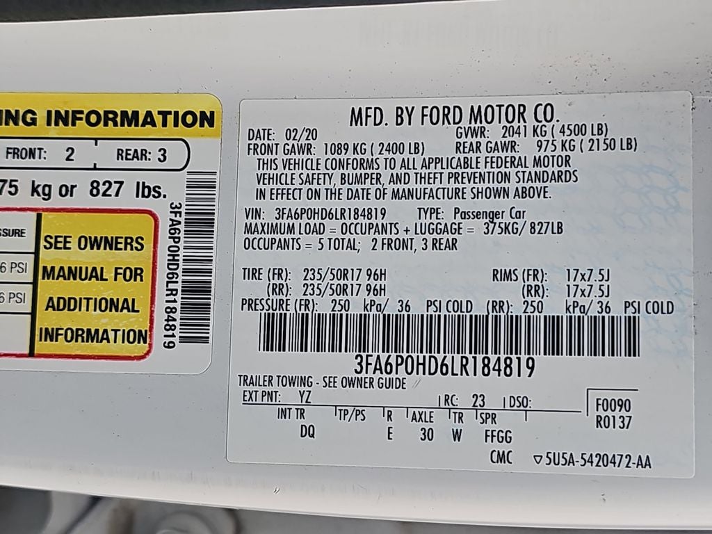 2020 Ford Fusion SE