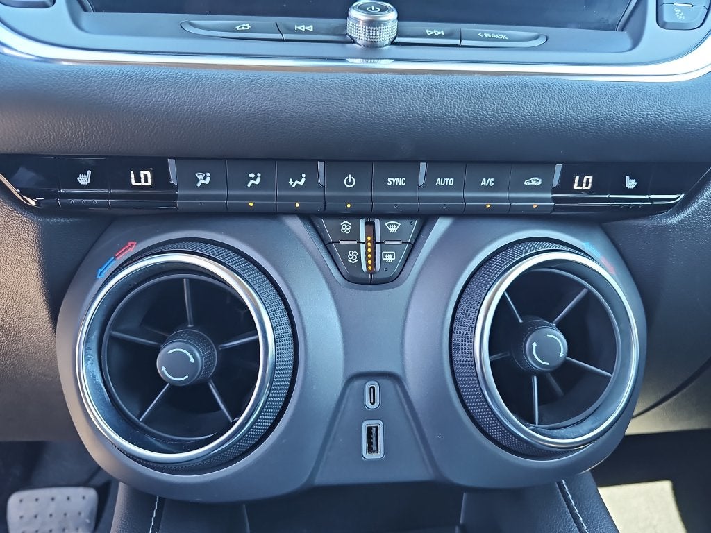 2025 Chevrolet Blazer LT