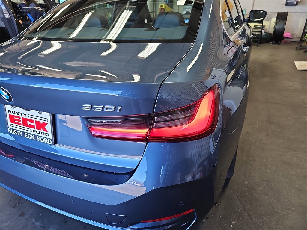 2025 BMW 3 Series 330i xDrive