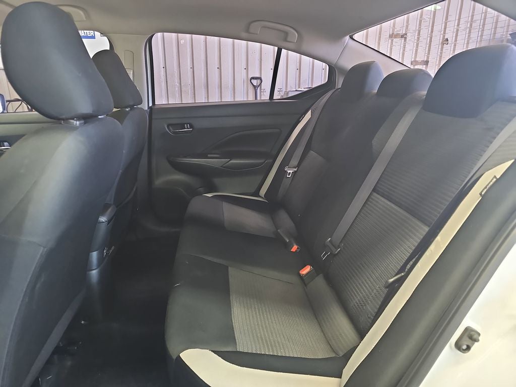 2020 Nissan Versa 1.6 SV