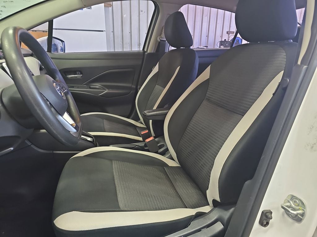 2020 Nissan Versa 1.6 SV