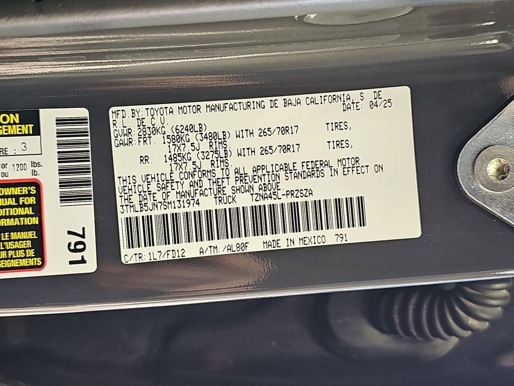 2025 Toyota Tacoma TRD Off-Road