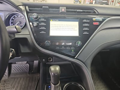 2018 Toyota Camry SE