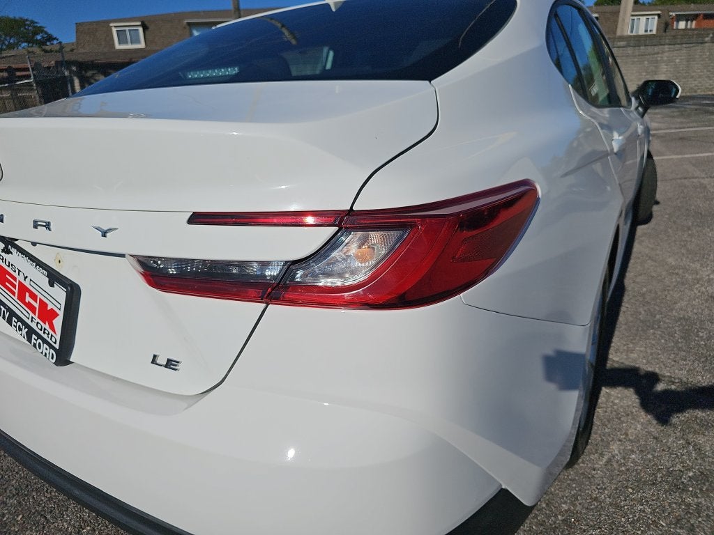 2025 Toyota Camry LE