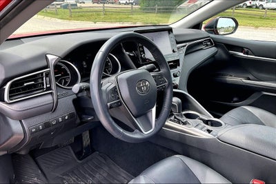 2023 Toyota Camry Hybrid XLE