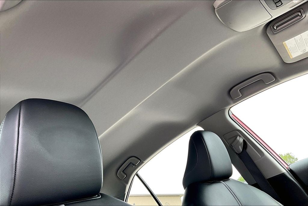 2023 Toyota Camry Hybrid XLE